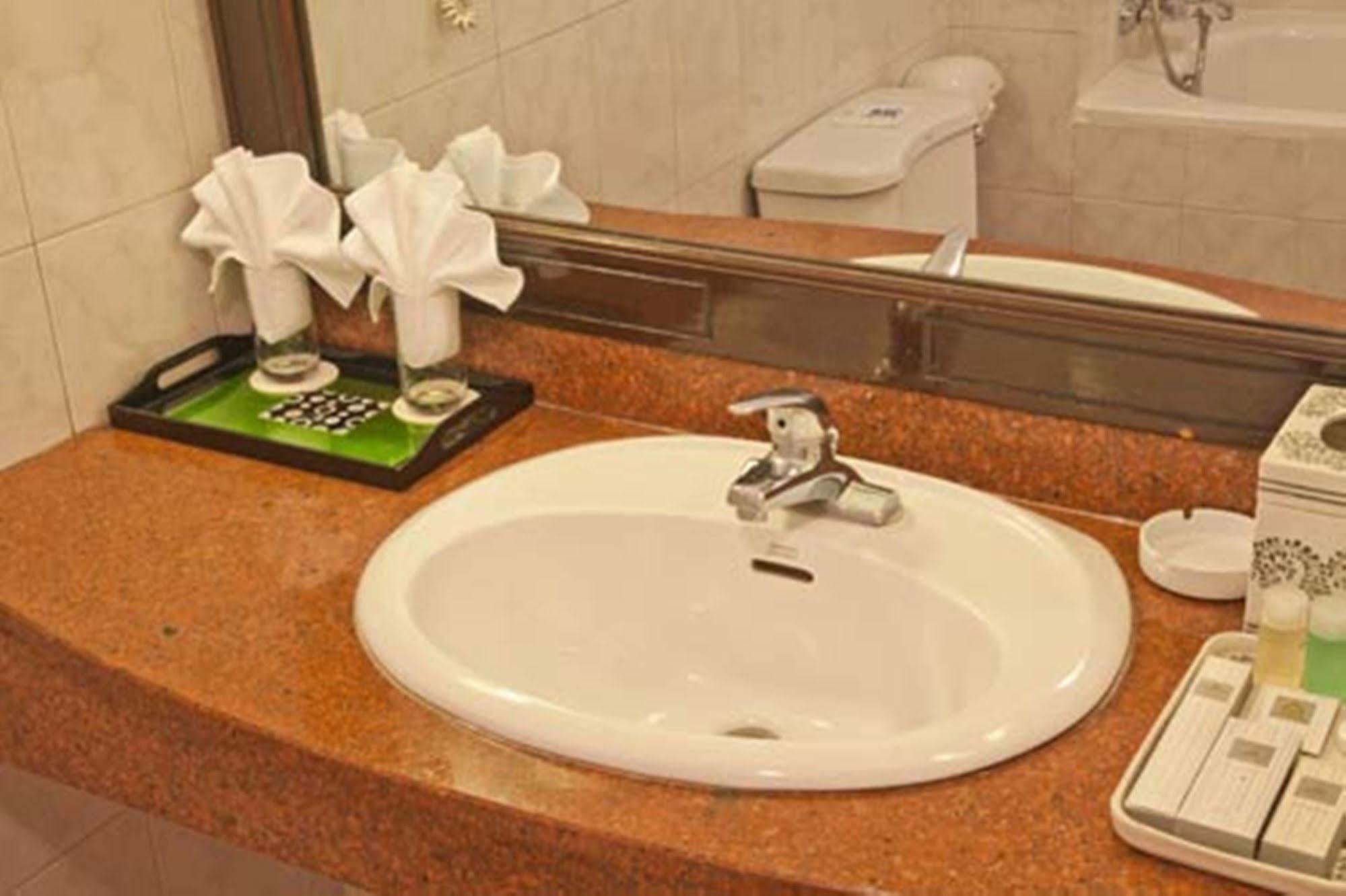 Green Park Hotel Hanoi Exterior foto