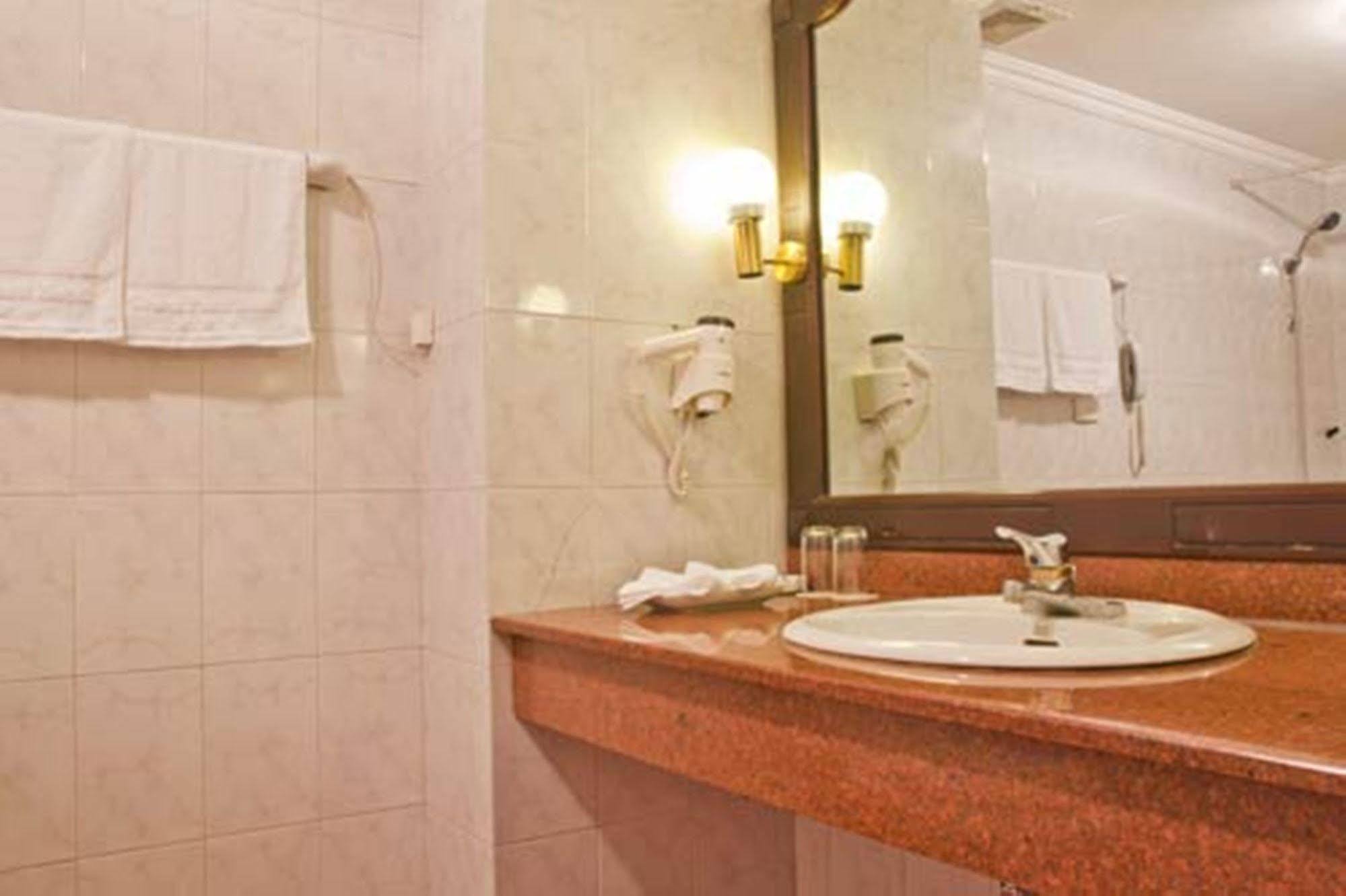 Green Park Hotel Hanoi Exterior foto